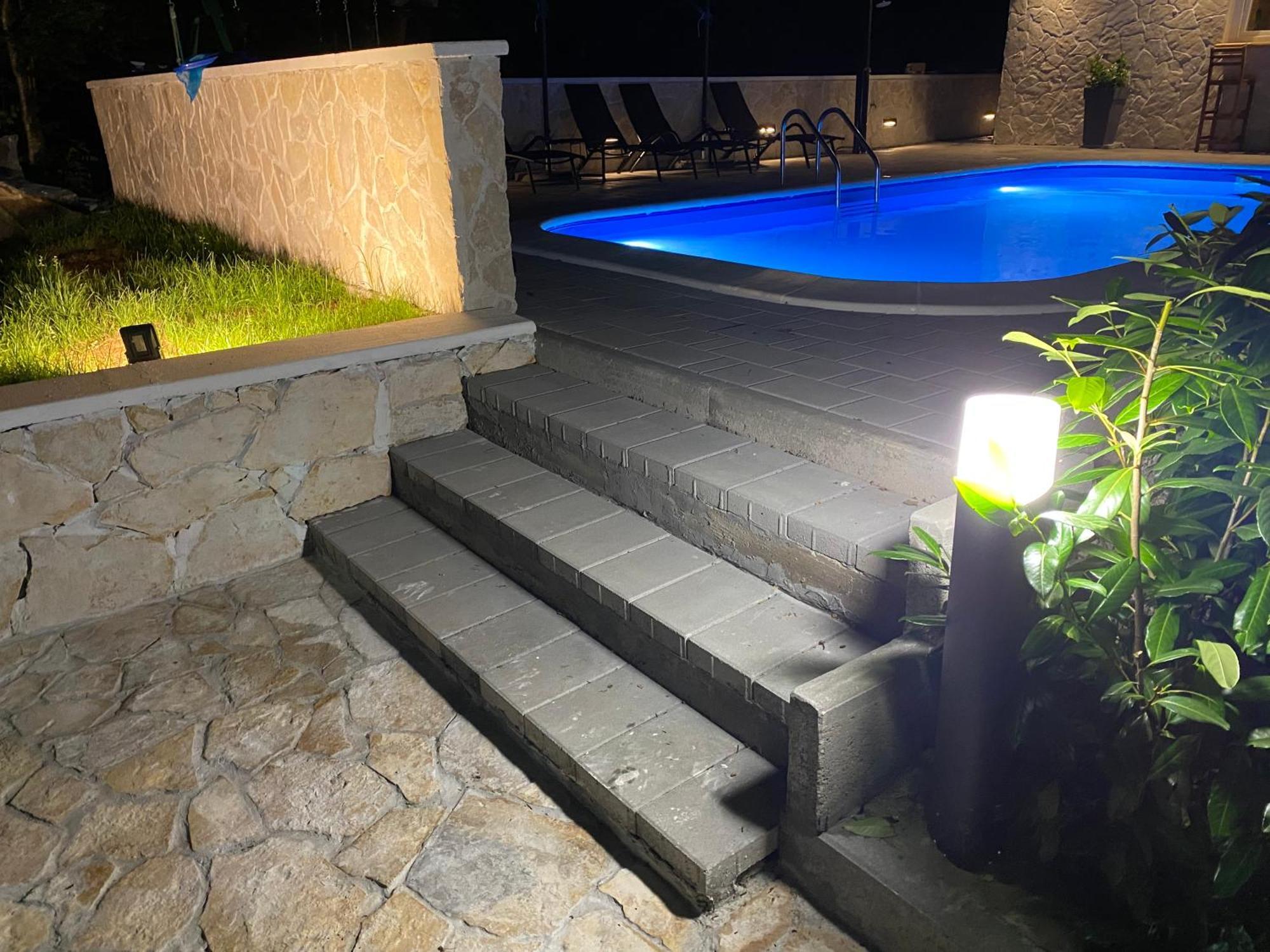 4Trees Holiday House Слунь Екстер'єр фото