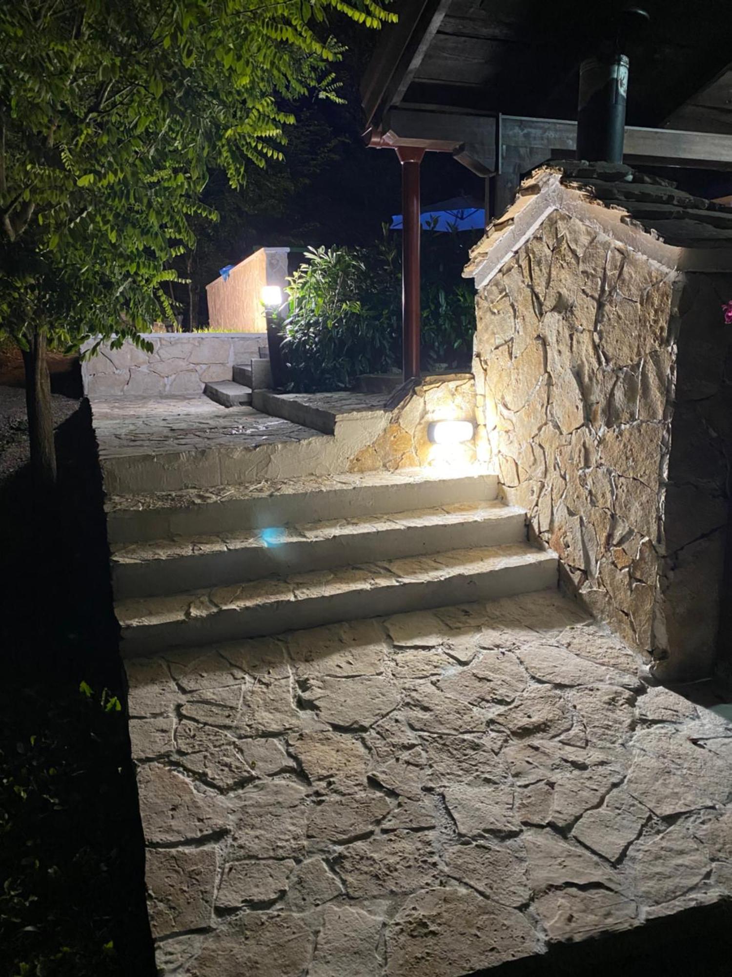 4Trees Holiday House Слунь Екстер'єр фото