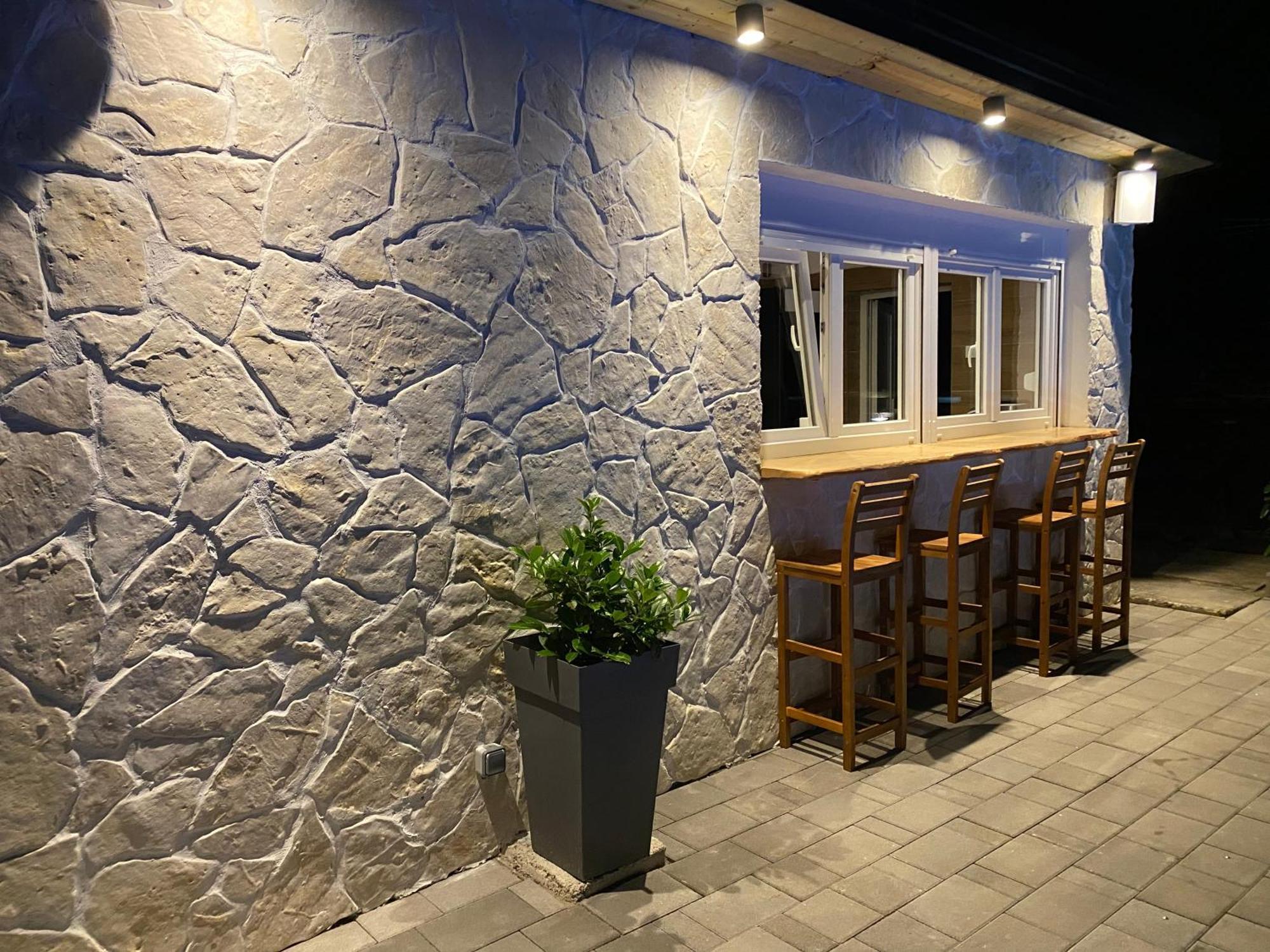 4Trees Holiday House Слунь Екстер'єр фото